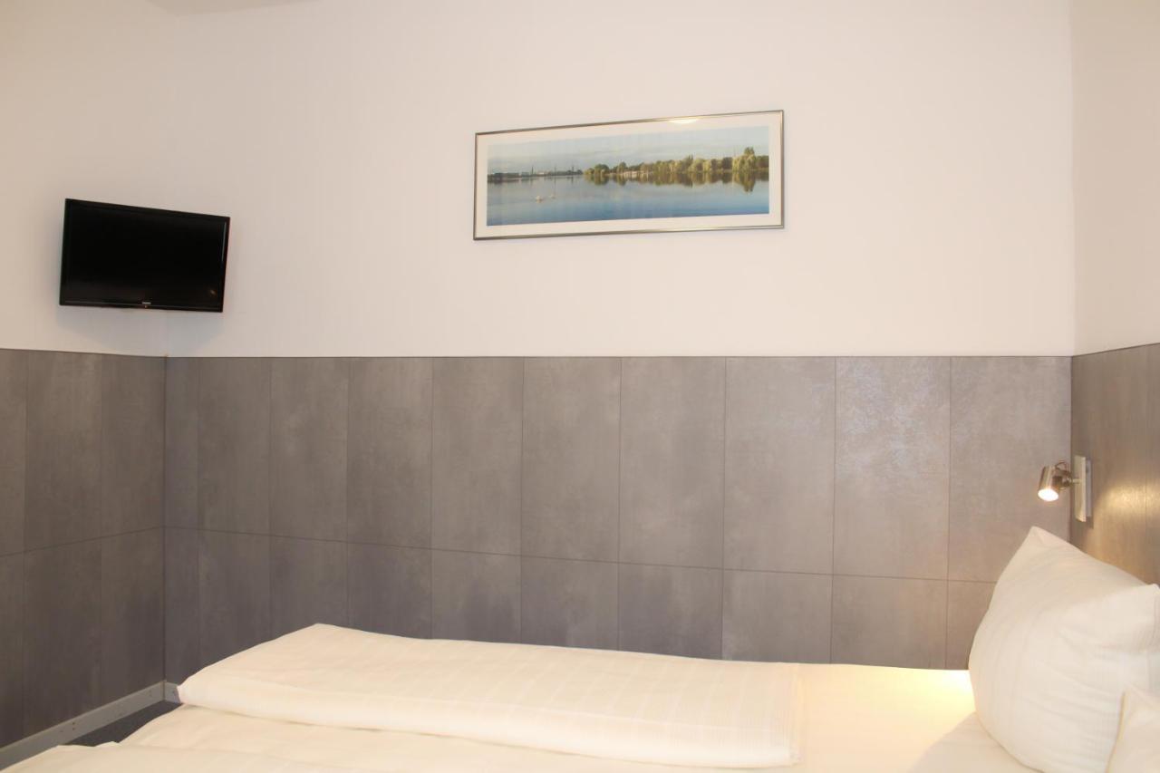 ליבק Cvjm Hotel Am Dom מראה חיצוני תמונה